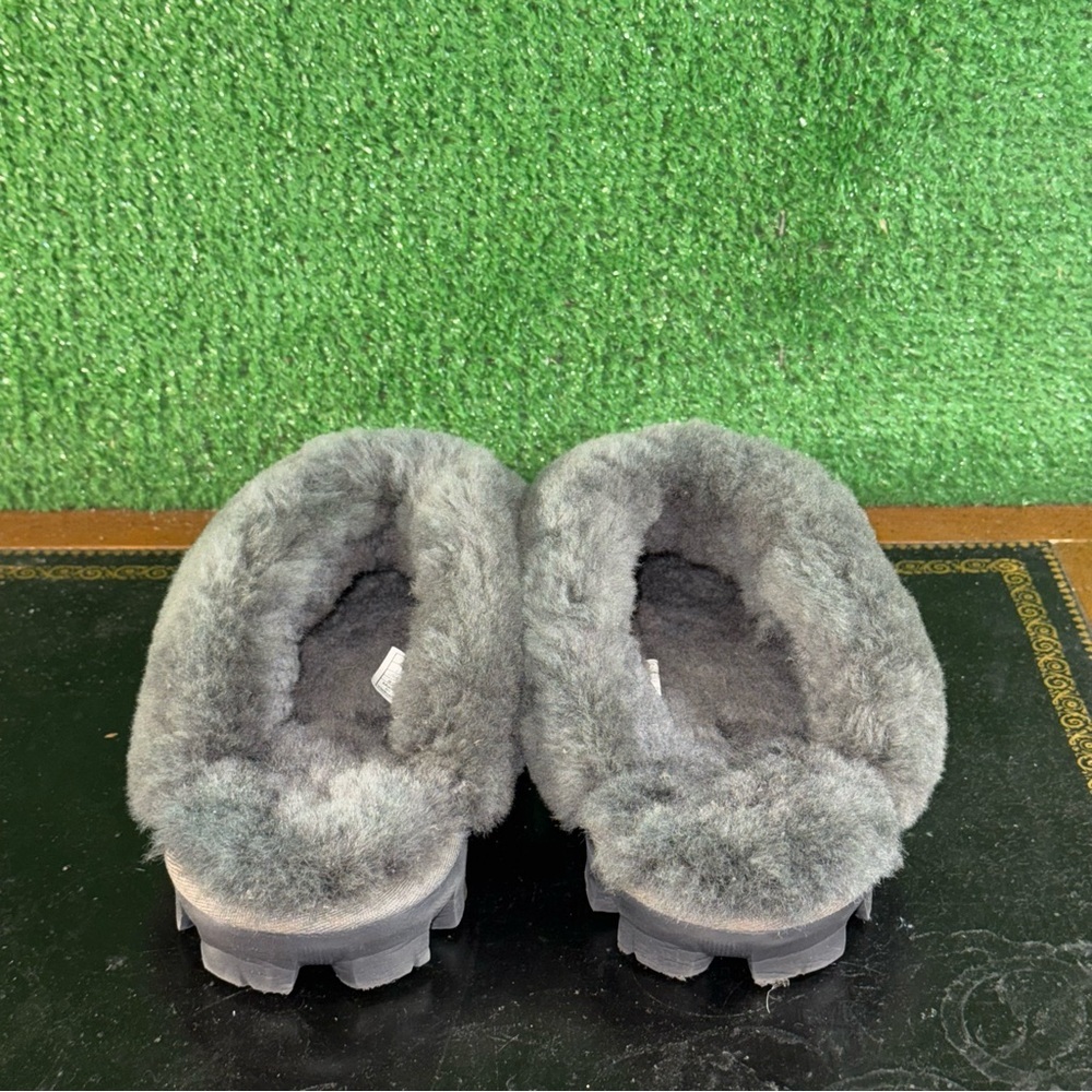 UGG Women's Gray Suede Slippers - Picture 4 of 7